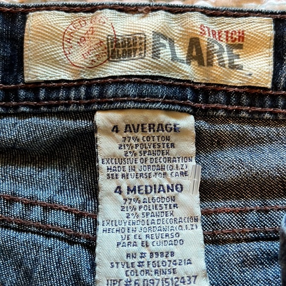 Faded Glory Stretch Flare Jeans - Picture 3 of 4